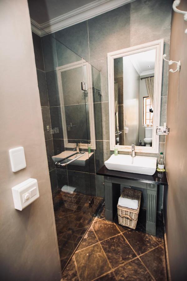 Godiva Spa & Guesthouse Groblersdal Buitenkant foto